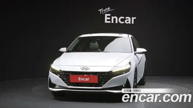 Hyundai The New Avante Hybrid 2021 — ფოტო 3/20