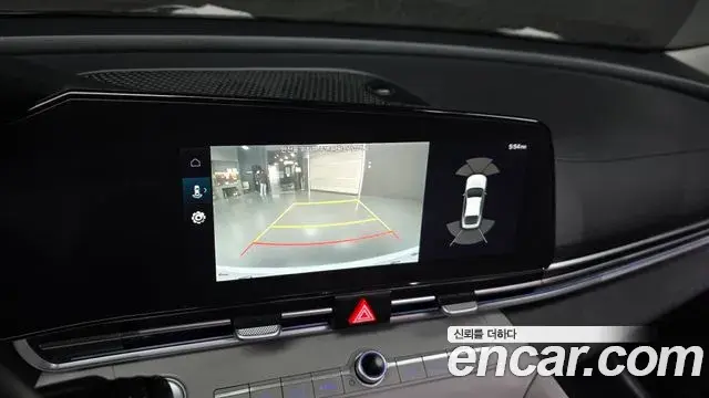 Hyundai The New Avante Hybrid 2021 — ფოტო 17/20