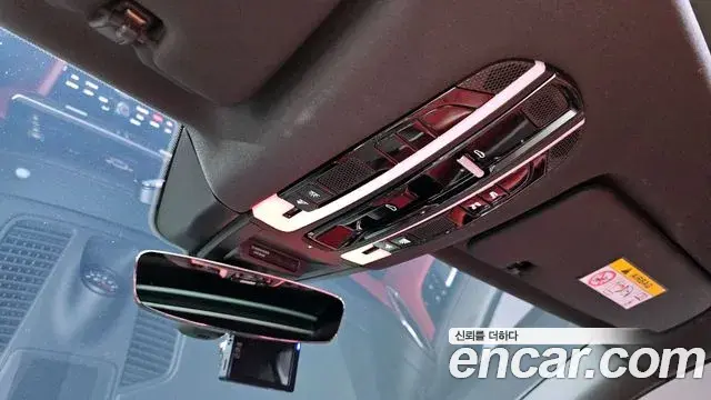 Porsche Cayenne 2020 — Photo 11/32