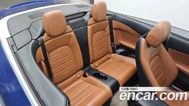 Mercedes-Benz C-Class 2019 — Şəkil 12/30