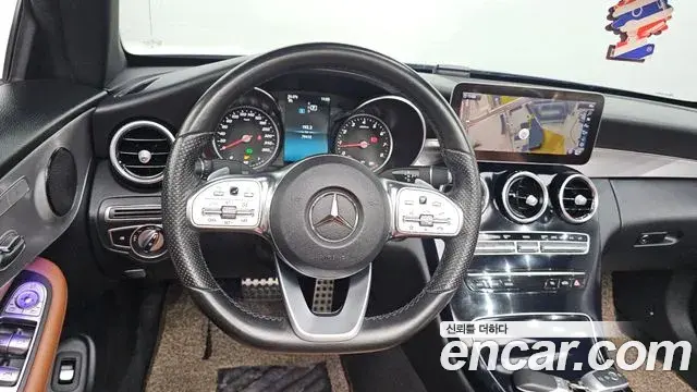 Mercedes-Benz C-Class 2019 — Şəkil 25/30