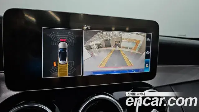 Mercedes-Benz C-Class 2019 — Şəkil 27/30