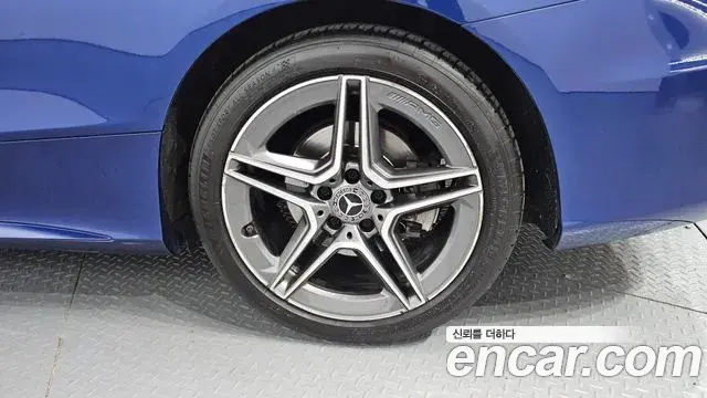 Mercedes-Benz C-Class 2019 — Şəkil 22/30