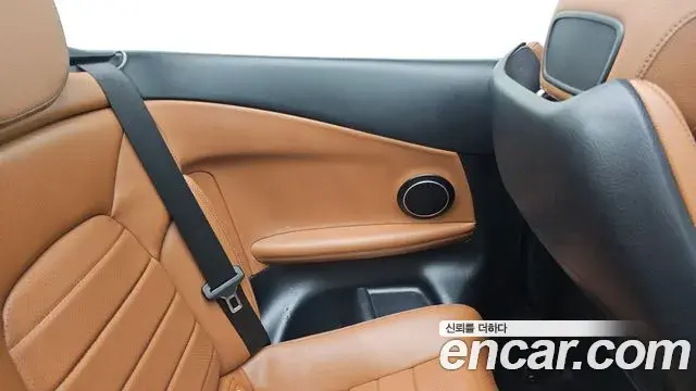 Mercedes-Benz C-Class 2019 — Şəkil 20/30