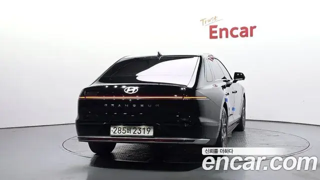 Hyundai Grandeur 2023 — Фото 4/20