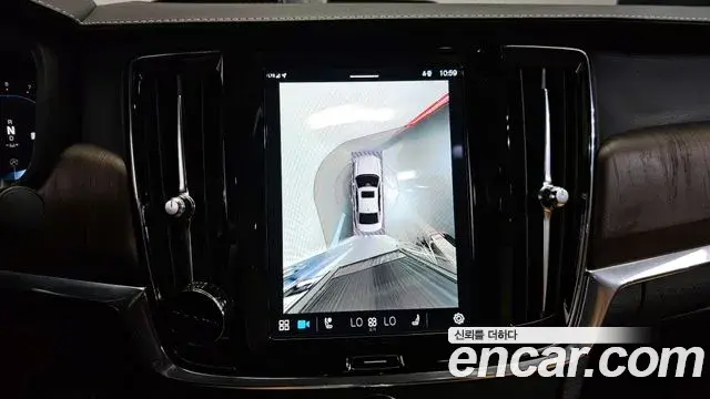 Volvo S90 2022 — ფოტო 14/20