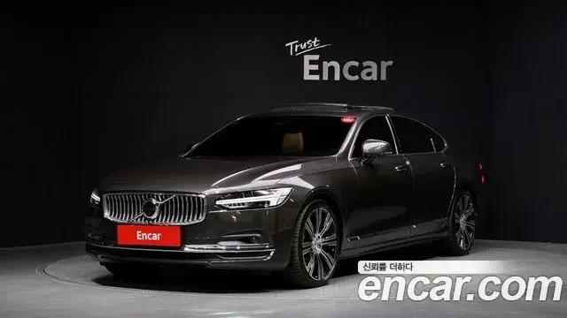 Volvo S90 2022 — ფოტო 14/33