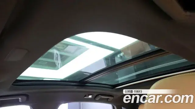 Volvo S90 2022 — ფოტო 31/33