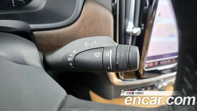 Volvo S90 2022 — ფოტო 17/33