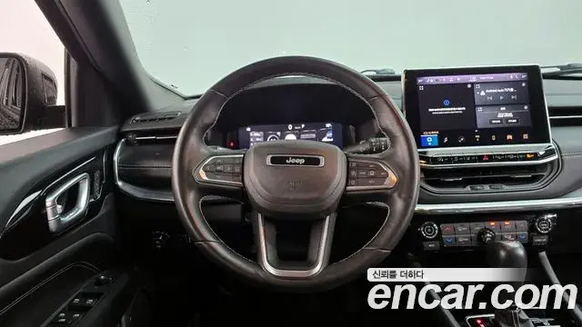 Jeep Compass 2022 — Şəkil 13/30