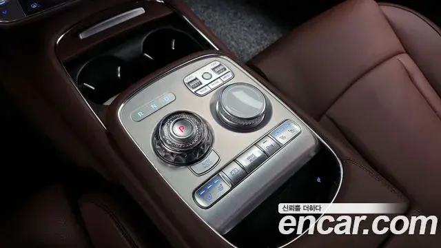 Genesis G90 2024 — Фото 9/20
