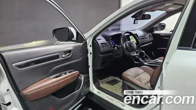 Renault Samsung QM6 2019 — ფოტო 16/20