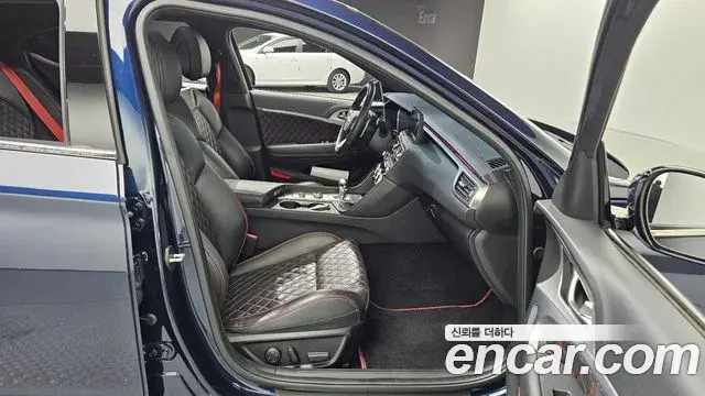 Genesis G70 2021 — Photo 3/32