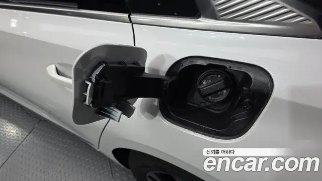 Kia K8 2025 — Photo 25/31
