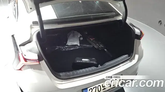 Kia K8 2025 — Photo 19/31