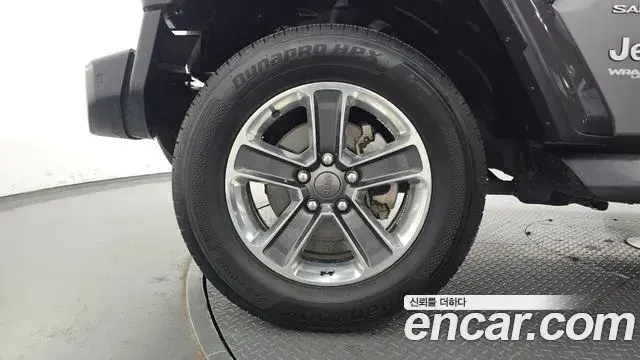 Jeep Wrangler 2018 — Şəkil 4/20