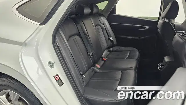 Hyundai Sonata Hybrid 2020 — Şəkil 2/33