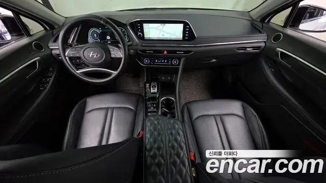 Hyundai Sonata Hybrid 2022 — ფოტო 3/33