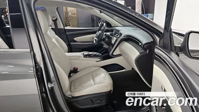 Hyundai Tucson Hybrid 2021 — ფოტო 33/33