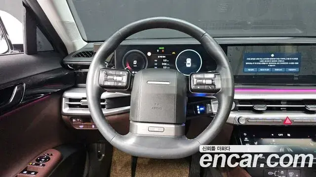 Hyundai Grandeur Hybrid 2023 — ფოტო 13/20