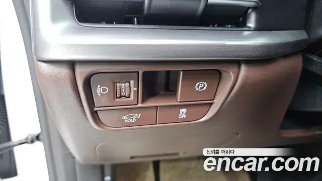 Hyundai Grandeur Hybrid 2023 — ფოტო 20/20
