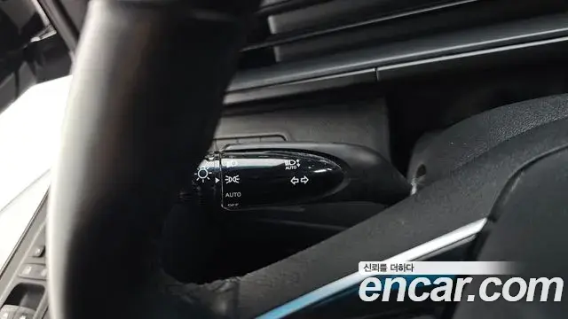 Hyundai Staria 2023 — Photo 13/20