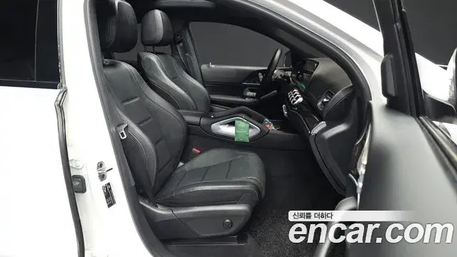 Mercedes-Benz GLE-Class 2022 — Photo 14/36