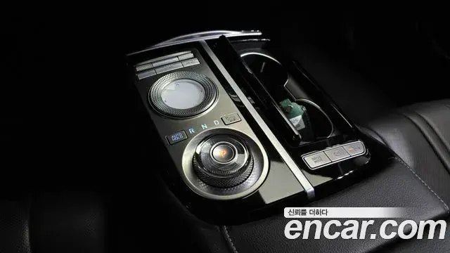 Genesis G80 2020 — ფოტო 31/40