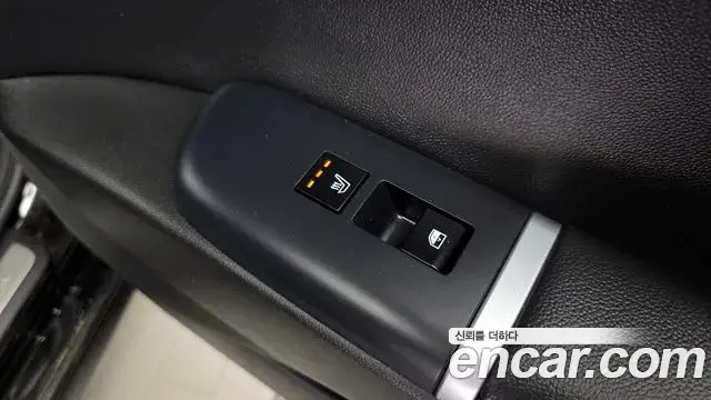 Hyundai Grandeur Hybrid 2023 — ფოტო 2/20