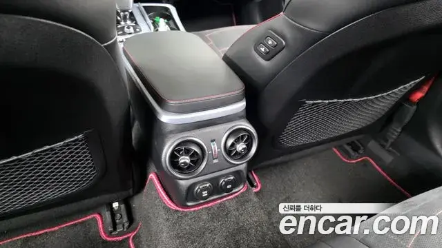 Kia Stinger Meister 2023 — Photo 24/38