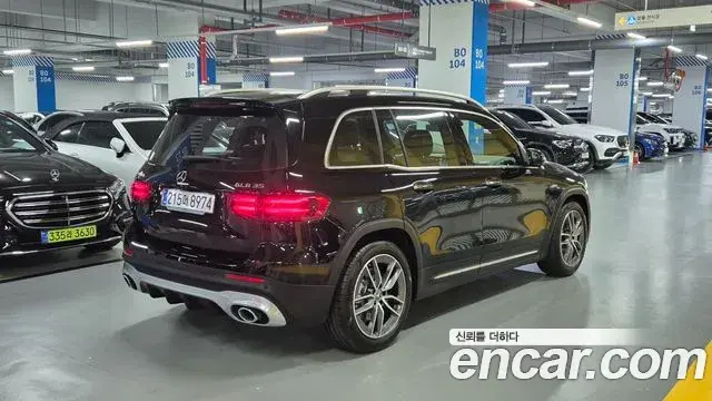 Mercedes-Benz GLB-Class 2025 — Şəkil 12/20