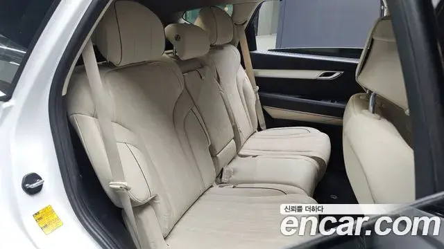 Genesis GV80 2022 — ფოტო 14/32
