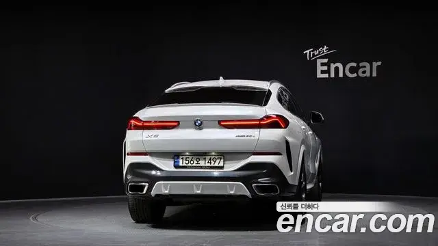 BMW X6 2022 — ფოტო 1/20