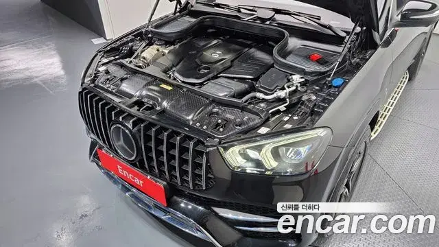 Mercedes-Benz GLE-Class 2021 — Şəkil 28/34
