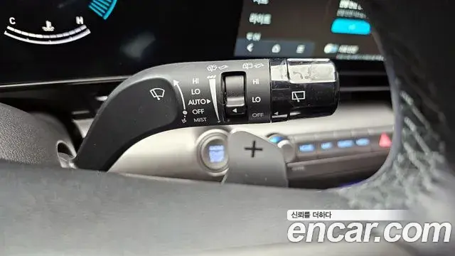 Hyundai Kona Hybrid 2024 — ფოტო 19/20