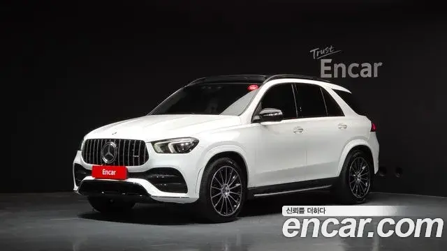 Mercedes-Benz GLE-Class 2022 — Фото 2/20