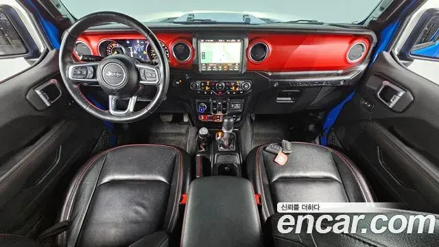Jeep Wrangler 2023 — Şəkil 2/20
