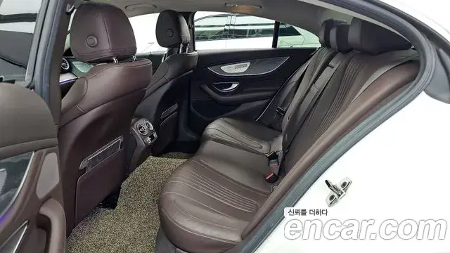 Mercedes-Benz CLS-Class 2021 — Photo 14/36