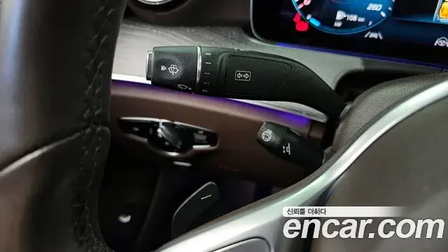 Mercedes-Benz CLS-Class 2021 — Photo 30/36