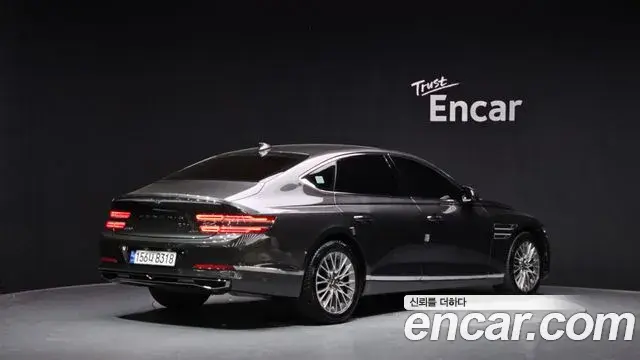 Genesis G80 2021 — Photo 20/32
