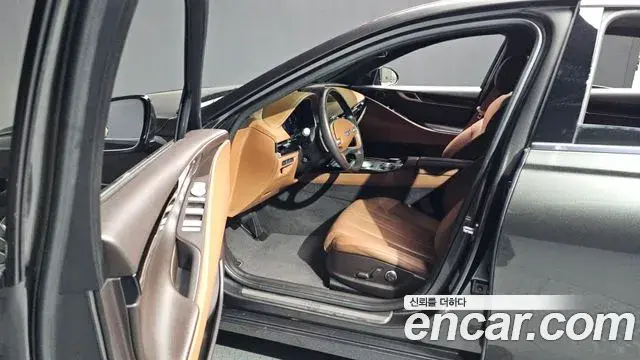 Genesis G80 2021 — Photo 22/32