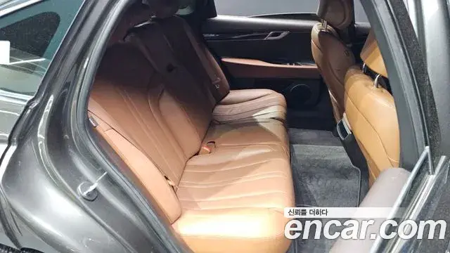 Genesis G80 2021 — Photo 27/32