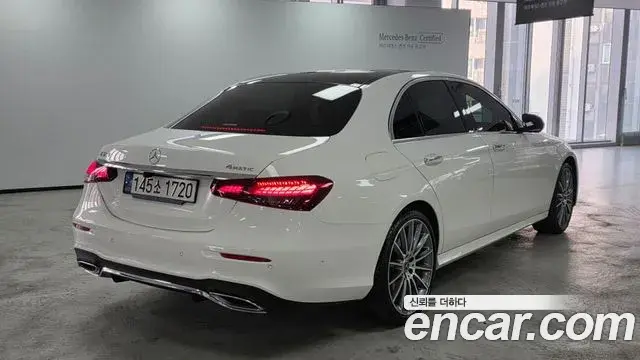 Mercedes-Benz E-Class 2022 — Şəkil 3/20