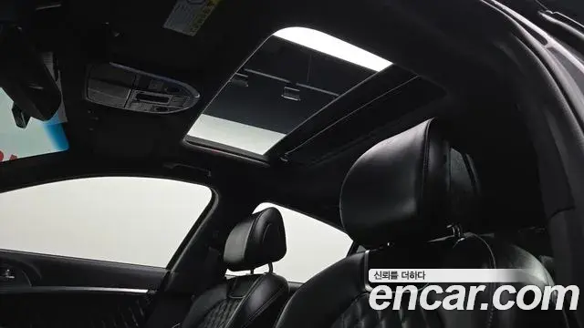 Genesis G70 2019 — Şəkil 31/34