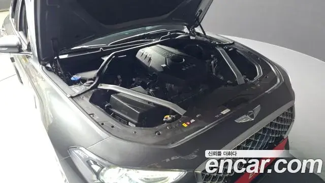 Genesis G70 2019 — ფოტო 27/34