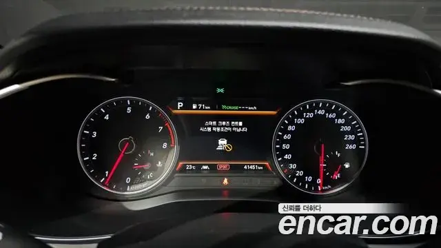 Genesis G70 2019 — ფოტო 16/34
