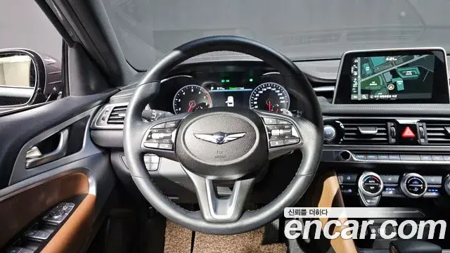 Genesis G70 2019 — ფოტო 14/34