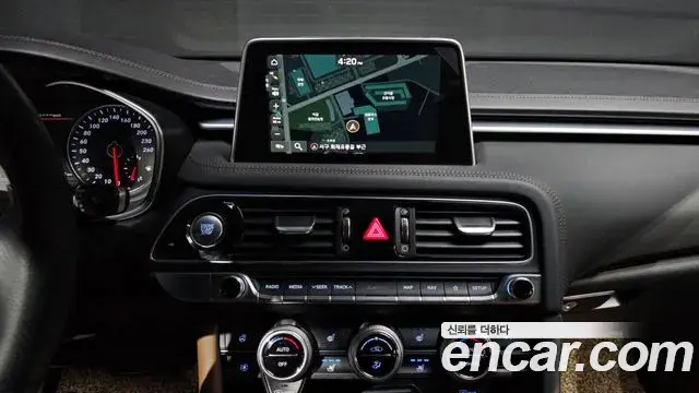 Genesis G70 2019 — ფოტო 22/34