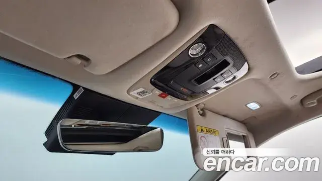 Kia K8 2025 — Photo 26/42
