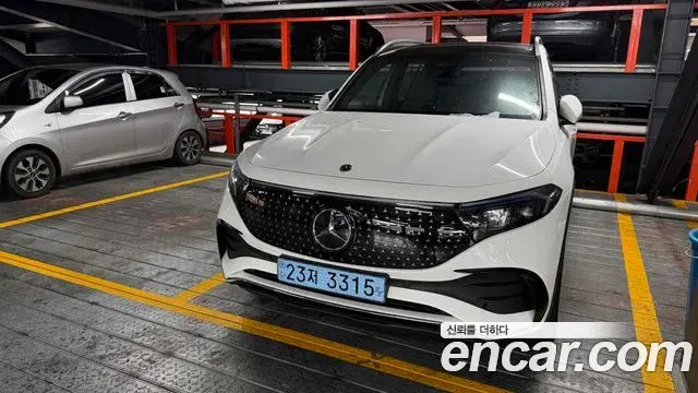 Mercedes-Benz EQB 2025 — Photo 2/3